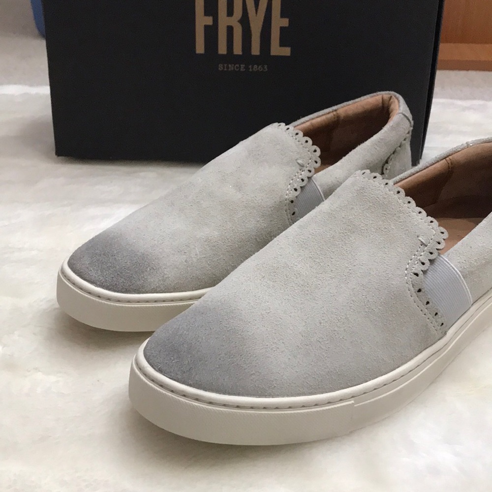 FRYE white sky Ivy Scallop slip-on sneaker NIB